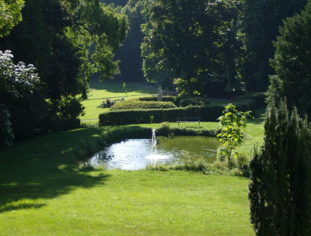 Le Chateau De Prauthoy Bed & Breakfast Exterior photo